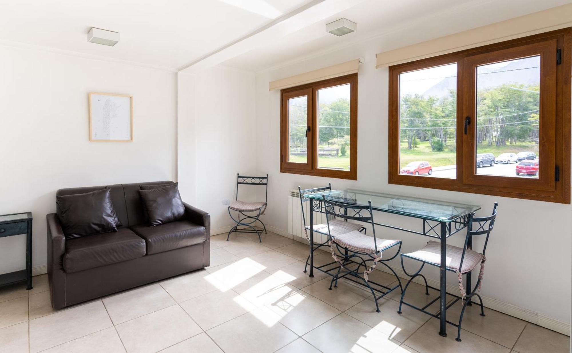 אושואיה Utaka Cabanas Y Apartamentos מראה חיצוני תמונה