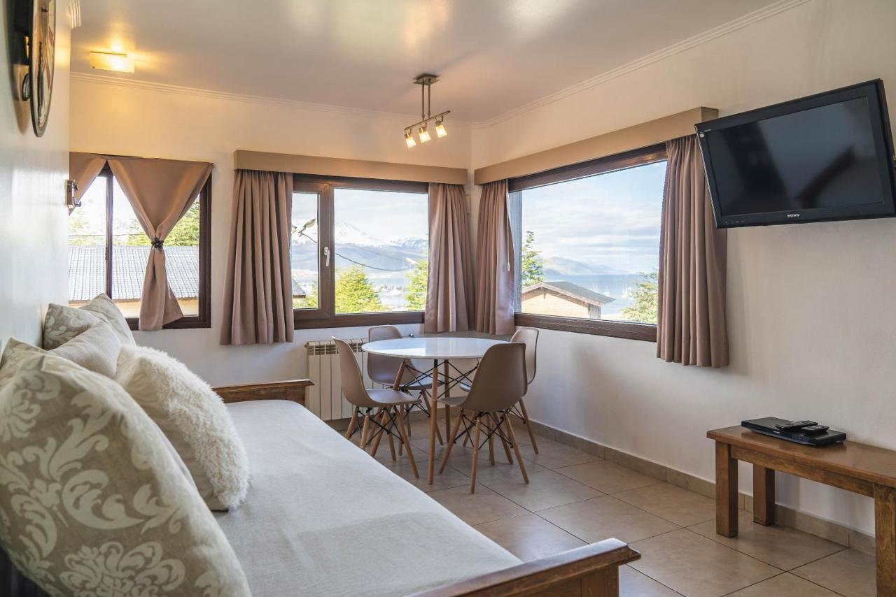 אושואיה Utaka Cabanas Y Apartamentos מראה חיצוני תמונה